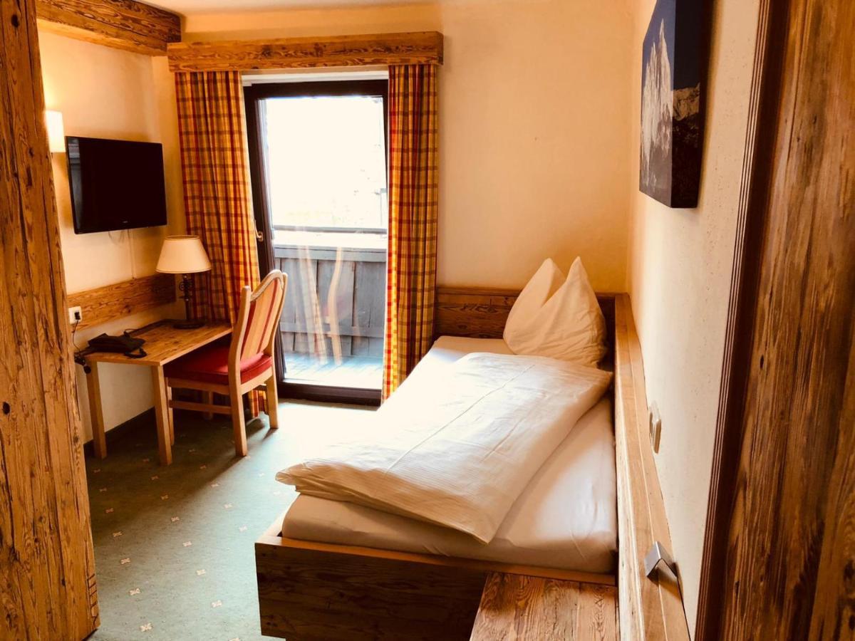קירשברג אין טירול Hotel Roesslwirt מראה חיצוני תמונה